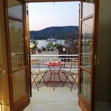 Waterway View Galatás